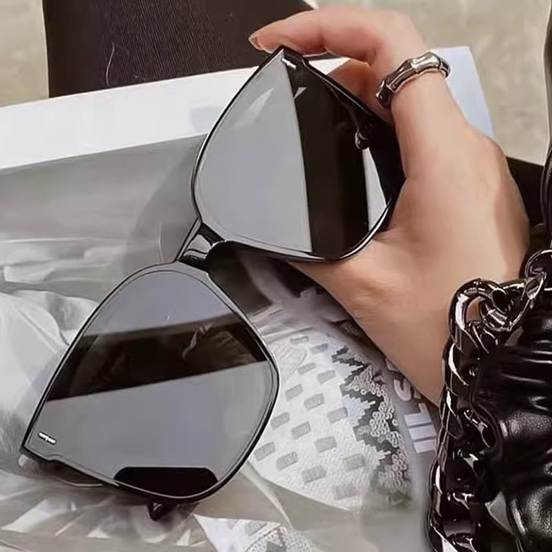 Unisex Square Fashion Sunglasses, UV Protection Outdoor Sun Glasses for Men Women