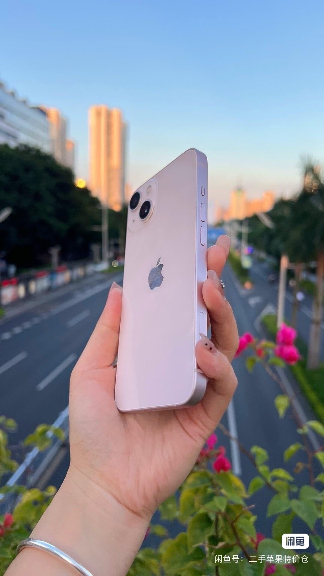 Used Apple iPhone 13, Unlocked Original Pre‑Owned Smartphone for Daily Use